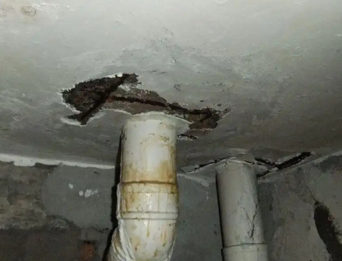 精河卫生间漏水维修公司浅析精河卫生间渗水维修的方法